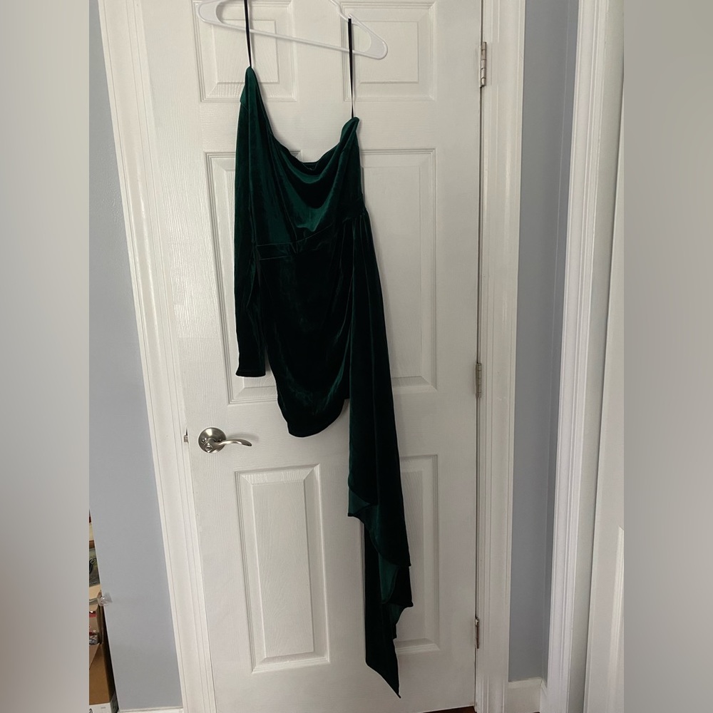 Mini/short/homecoming dress, size XL/14-16, zip up back, one shoulder